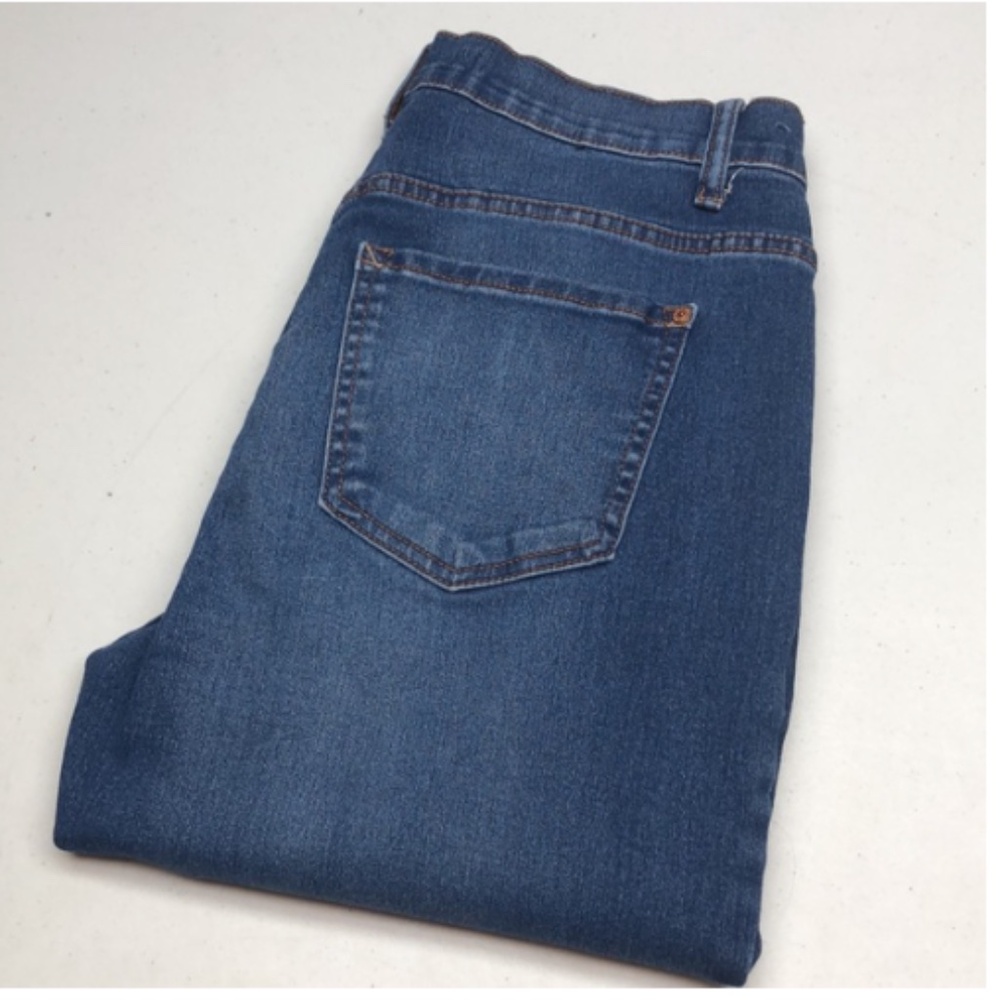 LIKE NEW WALLFLOWER HI-RISE SKINNY JEANS 11/30x27 ⭐️